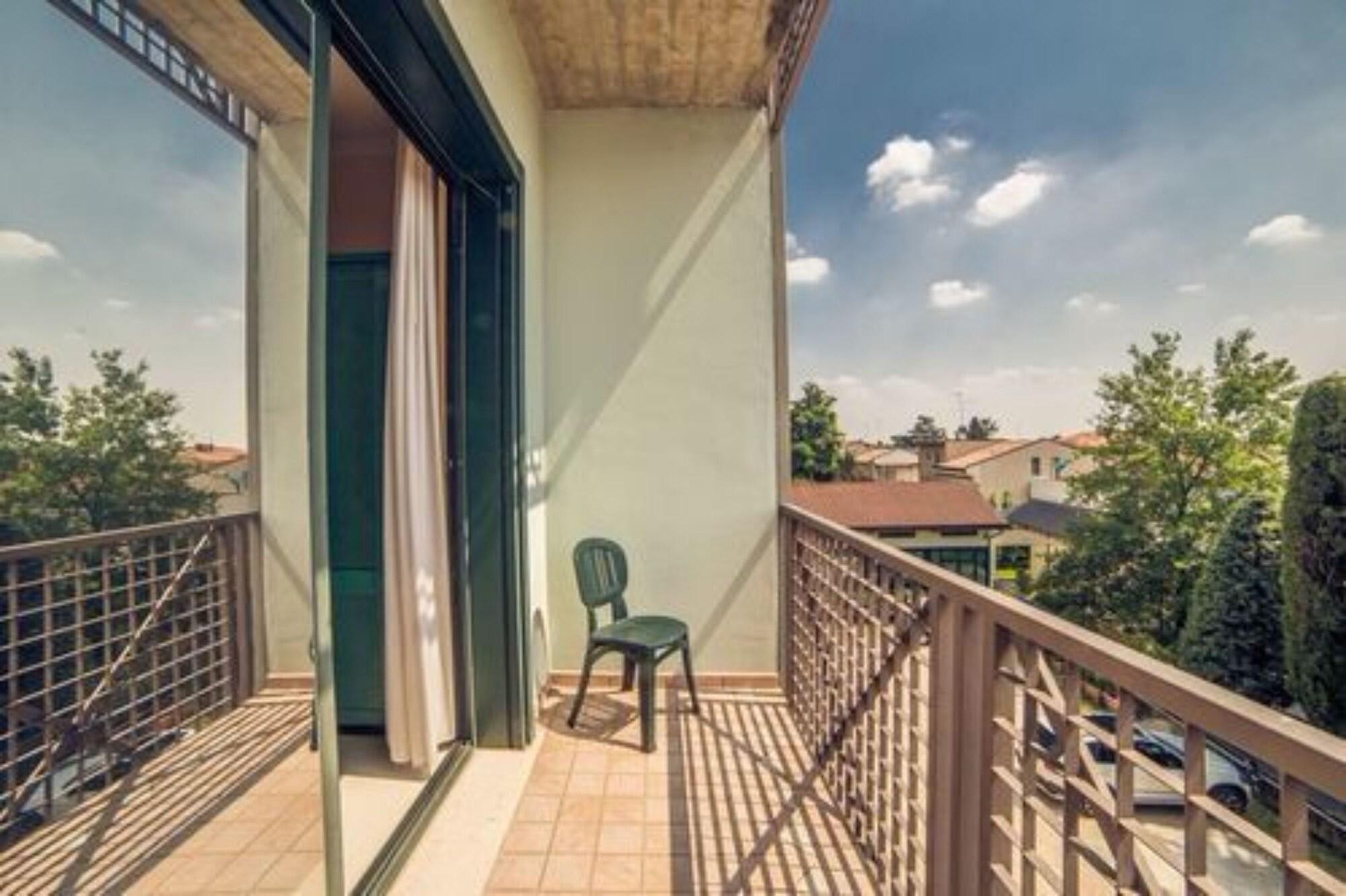 Hotel Eden Valeggio sul Mincio Luaran gambar