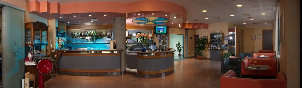 Hotel Eden Valeggio sul Mincio Luaran gambar