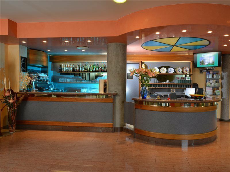 Hotel Eden Valeggio sul Mincio Luaran gambar